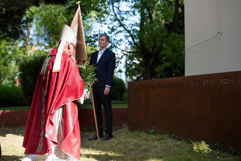 Kázání arcibiskupa Stanislava Přibyla z děkovné mše v Jihlavě za blahořečení mučedníků J. Buly a V. Drboly